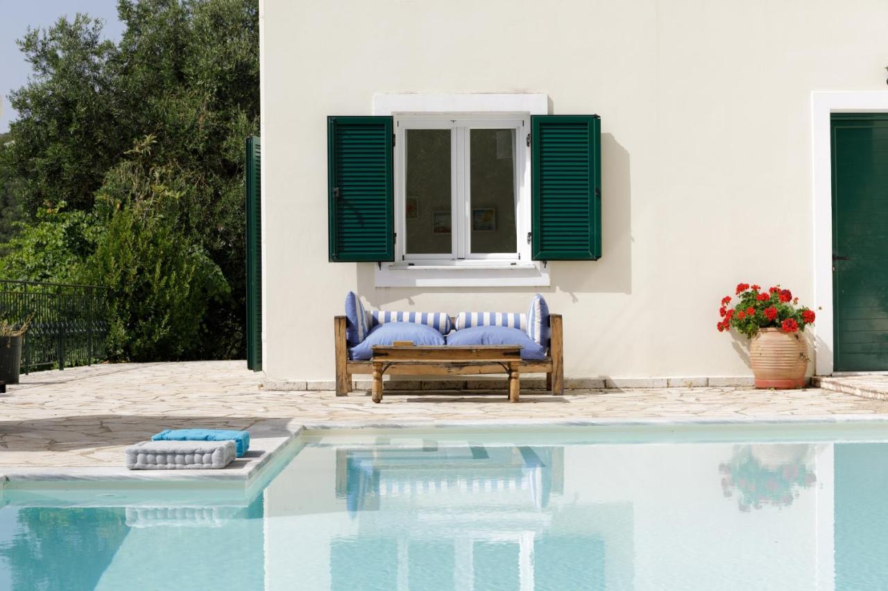 Villa Melissonia Agios Stefanos  Buitenkant foto