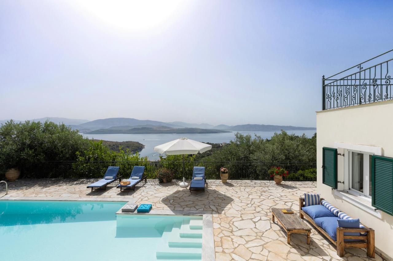 Villa Melissonia Agios Stefanos  Buitenkant foto