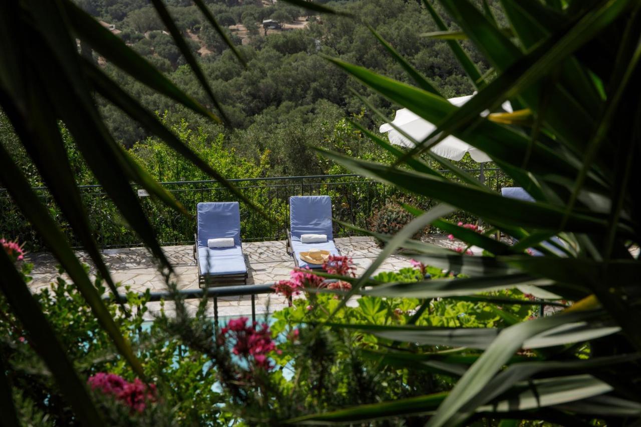 Villa Melissonia Agios Stefanos  Buitenkant foto