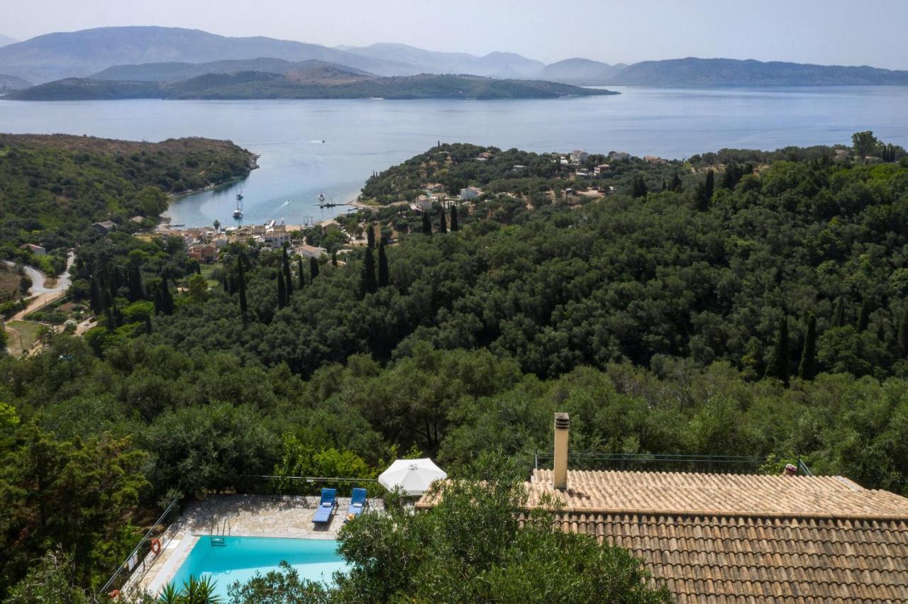 Villa Melissonia Agios Stefanos  Buitenkant foto